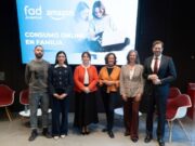 La majoria de famílies regulen les compres online dels seus fills