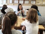 Els centres educatius aposten pel model screen-free STEAM